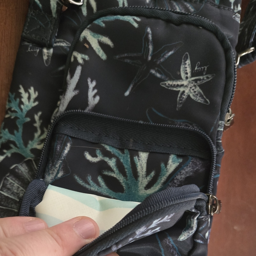 Lug Huggie Navy Crossbody Bag Insulated Water Bottle Bag Sea shellls Park Walk - Picture 2 of 7